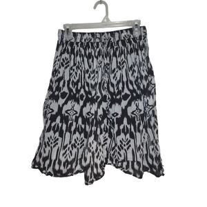 Studio West Women's Skirt Size Small